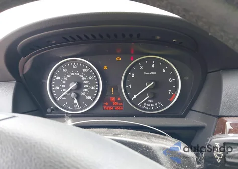 2010 BMW 535I xDrive z USA, uszkodzony, nr VIN WBANV9C54AC390665